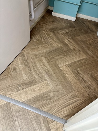 Light oak herringbone vinyl - light,